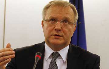 «Η Ελλάδα βρίσκεται στο σωστό δρόμο» για το έλλειμμα, εκτιμά η Κομισιόν