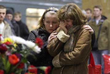 Οι Τσετσένοι αντάρτες «υπογράφουν» το αιματοκύλισμα στο μετρό της Μόσχας