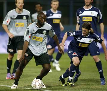 Νίκη των Ελλήνων επί των Ξένων στο 7ο All Star Game με παράπονα Κατσουράνη