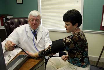 Οι βιοϊατρικές μελέτες «δεν περιλαμβάνουν αρκετές γυναίκες»