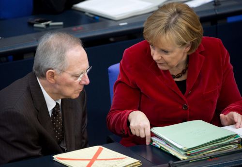 Οι προτάσεις που εξετάζονται στην Ευρωζώνη για την αντιμετώπιση της κρίσης χρέους