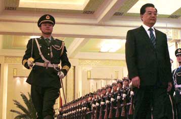 Ανοιχτή η Κίνα στο ενδεχόμενο κυρώσεων κατά του Ιράν για το πυρηνικό πρόγραμμα