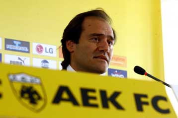 Η ΑΕΚ εξετάζει το ενδεχόμενο της… λαικής βάσης