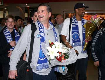 Αποθεώθηκε ο Πανελλήνιος κατά την άφιξή του