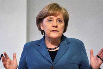 «Τσουλήθρα» κάνει η δημοτικότητα της Ανγκελα Μέρκελ