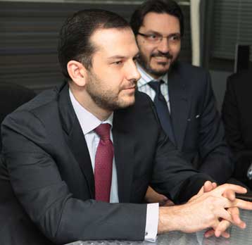 Συνάντηση Αδαμίδη-Κανελλόπουλου για το πλάνο λαϊκής βάσης