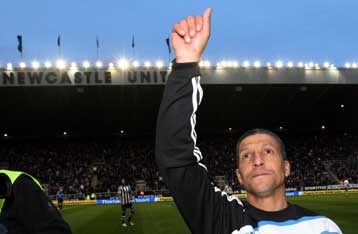 Την επιστροφή της στην Premier League εξασφάλισε η Νιούκαστλ