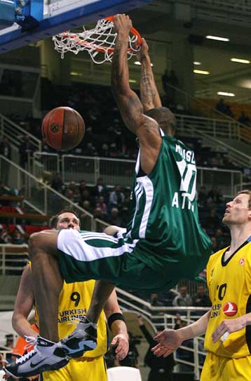 Εκτός ο Χέισλιπ, παρών ο Θ.Γιαννακόπουλος στην προπόνηση