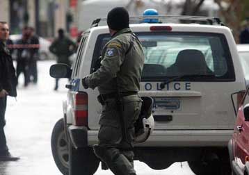 Παραδόθηκαν οι φερόμενοι ως δράστες της δολοφονίας του 62χρονου στα Ζωνιάνα