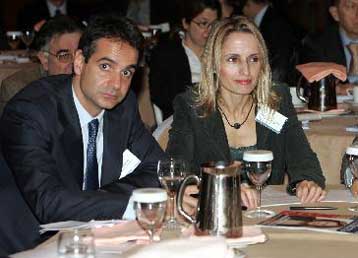 Εξαιρετικά αμφίβολη η αποτελεσματικότητα της ρύθμισης για ημιυπαίθριους, λέει η ΝΔ