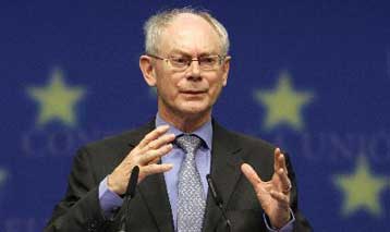 Έτοιμη να παρέμβει για τη στήριξη της Ελλάδας, δηλώνει η ΕΕ