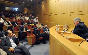 Σε κλιμάκωση των απεργιακών της κινητοποιήσεων προσανατολίζεται η ΓΣΕΕ