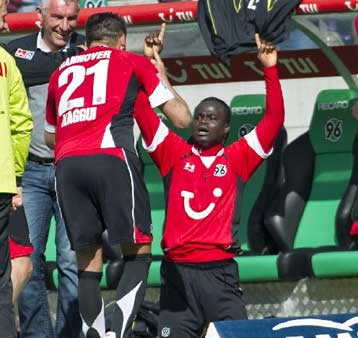 Η Μπάγερν δεν εκμεταλλεύτηκε την ήττα της Σάλκε