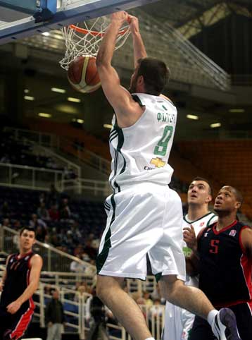 Σκορ και θέαμα στο ΟΑΚΑ από τον Παναθηναϊκό, 102-84 τον Πανιώνιο