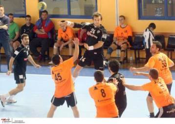 Ο ΠΑΟΚ εξασφάλισε την πρωτιά μετά την ήττα του Φιλίππου