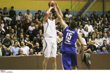 Ανατροπή και βήμα παραμονής για την Καβάλα με 77-73 επί του Πανελληνίου