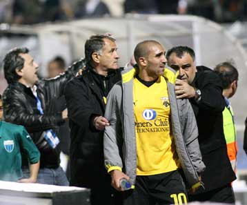 Μπάγεβιτς περί κακού γηπέδου και… φήμες, Φαράντος περί αστοχίας