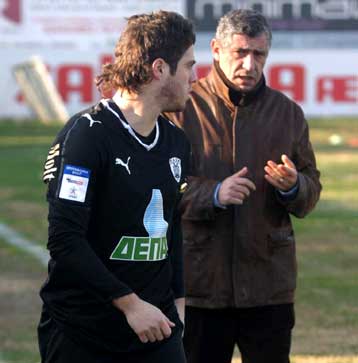 Επιπόλαιος ο τραυματισμός του Βιεϊρίνια, τον ξεκουράζει ο Σάντος