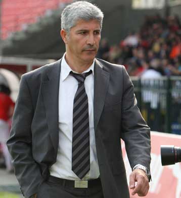 «Δεν λύνονται τα προβλήματα με την πώληση του Σκόκο» παρατήρησε ο Στέλιος Μανωλάς