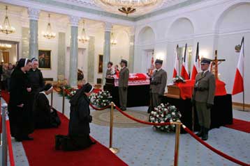 Παρουσία Ομπάμα η κηδεία του πολωνικού προεδρικού ζεύγους την Κυριακή