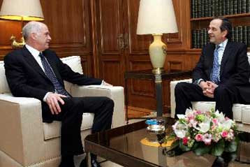 Συνάντηση Παπανδρέου-Σαμαρά την Τετάρτη για τη συμφωνία στο Eurogroup