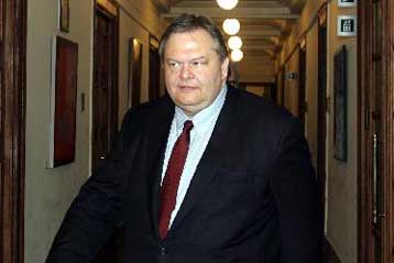 Μειώνεται η διάρκεια της εναλλακτικής θητείας για τους αντιρρησίες συνείδησης