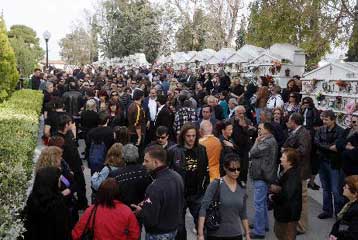 Στην τελευταία του κατοικία οδηγήθηκε την Πέμπτη ο Μάνος Ξυδούς