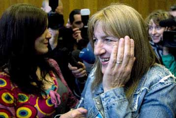 Αθώωση Ολλανδής νοσοκόμας που είχε καταδικαστεί σε ισόβια για δολοφονία ασθενών