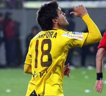 Κάτοικος Χαριλάου ο Κάμπορα για δύο ακόμα χρόνια