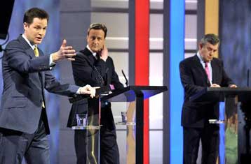 Ο Νικ Κλεγκ νικητής του πρώτου τηλεοπτικού debate στη Βρετανία