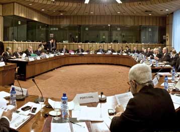 Η Ελλάδα βαίνει προς την σωστή κατεύθυνση, δηλώνει η Γερμανία