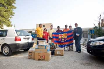 Τριαντάφυλλα και βιβλία για κοινωνικό σκοπό προσφέρει ο Σύνδεσμος Φίλων Μπαρτσελόνα