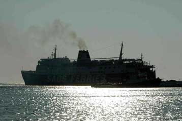 Πρόσκληση ενδιαφέροντος για την αποκλειστική εξυπηρέτηση ακτοπλοϊκών γραμμών