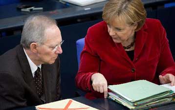 Μέσω της κρατικής τράπεζας KfW η γερμανική βοήθεια στην Ελλάδα, λέει ο Β.Σόιμπλε