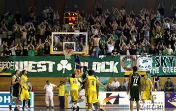 Ο Παναθηναϊκός έκοψε τα… φτερά του Περιστερίου με 111-66