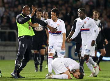 Η Οσέρ εξακολουθεί να ελπίζει για τίτλο και η Μπορντό για Ευρώπη