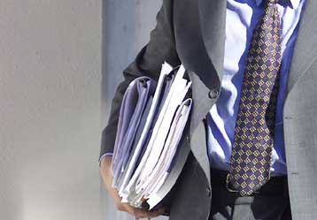 Προς αναβολή της έναρξης διαπραγματεύσεων για τους όρους του μηχανισμού στήριξης