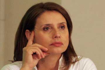 Προς συγχώνευση αλλά και κατάργηση δεκάδες δημόσιες υπηρεσίες