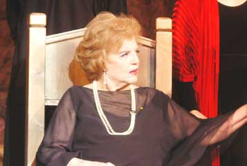 Κηδεύεται την Τρίτη η Αννα Καλουτά