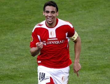 Ο Nτε Καμάργκο δήλωσε ότι είναι σε επαφή με τον ΟΣΦΠ