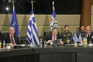 Το σχέδιο συνεργασίας των ΕΔ με την Πολιτική Προστασία ανακοίνωσε ο Ευ.Βενιζέλος