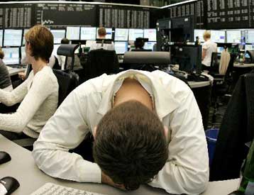 Με πτώση 1,30% υποδέχθηκε το Χρηματιστήριο την «τρόικα»