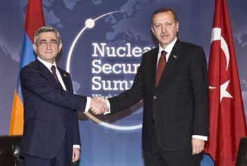 «Παγώνει» η Αρμενία την επικύρωση της συμφωνίας για συμφιλίωση με την Τουρκία