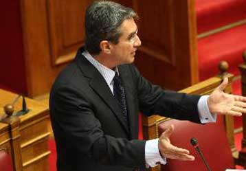 Αλλαγές στο νομοσχέδιο για τα εργασιακά, σε «μπλοκάκια» και την αμοιβή του Σαββάτου