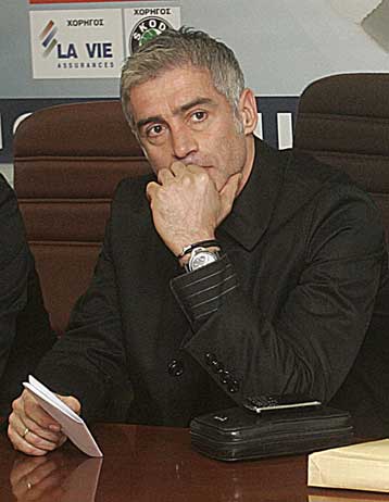 Ο ΠΣΑΠ καταγγέλλει τη Σούπερ Λιγκ για πλήρη αφελληνισμό του πρωταθλήματος