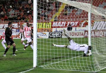 Σε Καλαμάτα και Δράμα εστιάζεται το ενδιαφέρον για την άνοδο στη Σούπερ Λιγκ