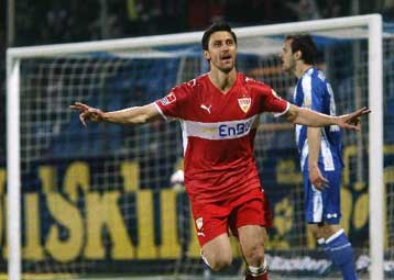 Νίκη της Στουτγάρδης στην αυλαία της 32ης αγωνιστικής