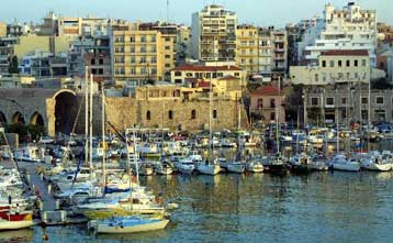 Στη θάλασσα έπεσε 41χρονος από πλοίο που κατευθυνόταν στο Ηράκλειο