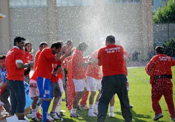 Στη Σούπερ Λιγκ μετά από 21 χρόνια ο Ολυμπιακός Βόλου