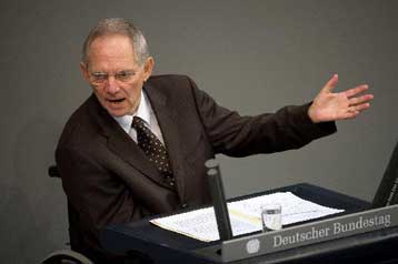 Πριν τις 19 Μαΐου η γερμανική βοήθεια προς την Ελλάδα, λέει ο Β.Σόιμπλε